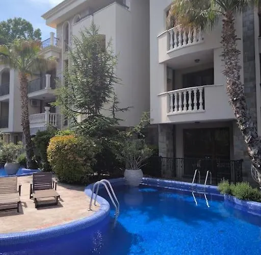 Cascadas, With A Pool View * Napospart