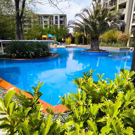 Cascadas, With A Pool View דירה